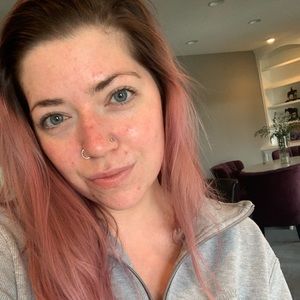 Meet your Posher, Jenn